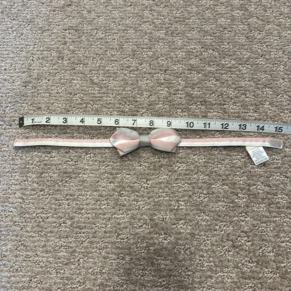 Size 2-5 Janie & Jack Bow Tie